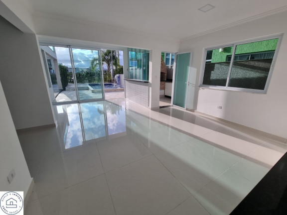 Imagem Casa com 4 Quartos à Venda, 237 m² em Bougainvillee Iv - Peruibe Imagem Casa com 4 Quartos à Venda, 237 m² em Bougainvillee Iv - Peruibe