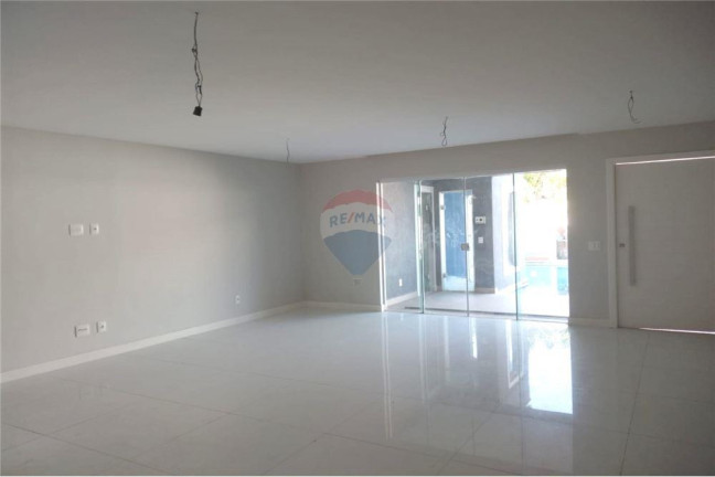 Imagem Casa de Condomínio com 5 Quartos à Venda, 360 m² em Recreio Dos Bandeirantes - Rio De Janeiro Imagem Casa de Condomínio com 5 Quartos à Venda, 360 m² em Recreio Dos Bandeirantes - Rio De Janeiro