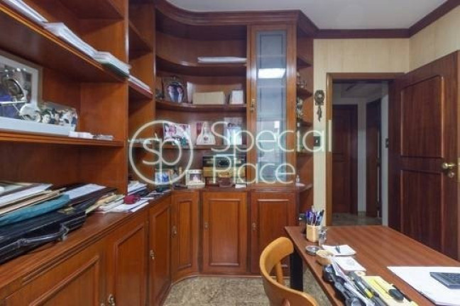 Imagem Apartamento com 3 Quartos à Venda, 300 m² em Jardim América - São Paulo
