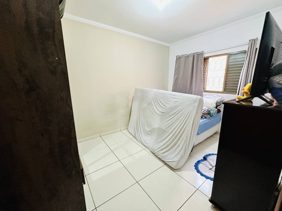 Imagem Casa com 2 Quartos à Venda, 250 m² em Botucatu Imagem Casa com 2 Quartos à Venda, 250 m² em Botucatu