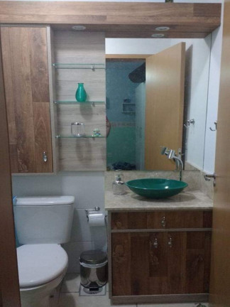 Imagem Casa com 2 Quartos à Venda, 75 m² em Hípica - Porto Alegre