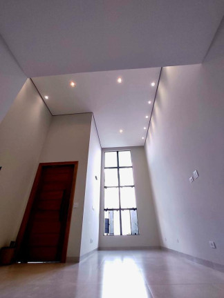 Imagem Casa com 2 Quartos à Venda, 169 m² em Jardim Espanha - Maringá