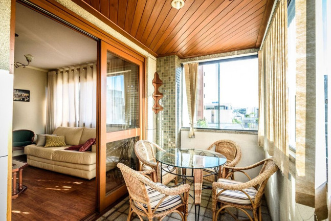 Imagem Apartamento com 3 Quartos à Venda, 123 m² em Petrópolis - Porto Alegre