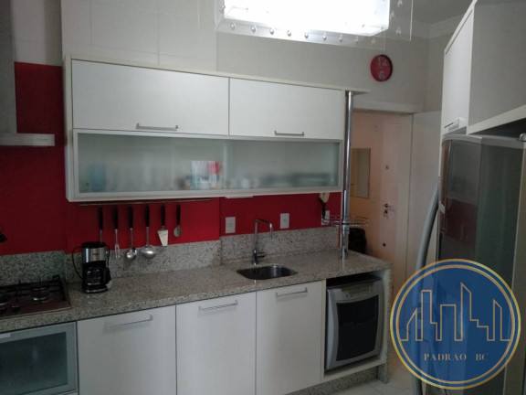 Imagem Apartamento com 3 Quartos para Temporada, 150 m² em Centro - Balneário Camboriú Imagem Apartamento com 3 Quartos para Temporada, 150 m² em Centro - Balneário Camboriú