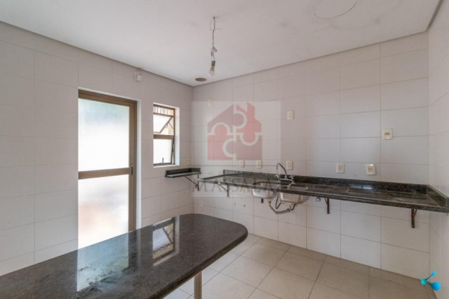 Imagem Casa com 4 Quartos à Venda, 373 m² em Menino Deus - Porto Alegre Imagem Casa com 4 Quartos à Venda, 373 m² em Menino Deus - Porto Alegre