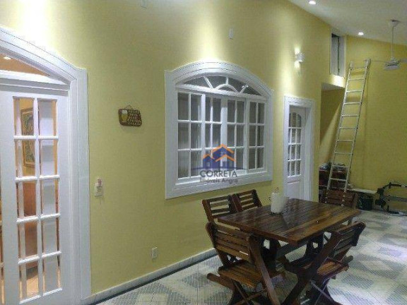 Imagem Casa com 4 Quartos à Venda, 300 m² em Vila  Da Petrobrás - Angra Dos Reis
