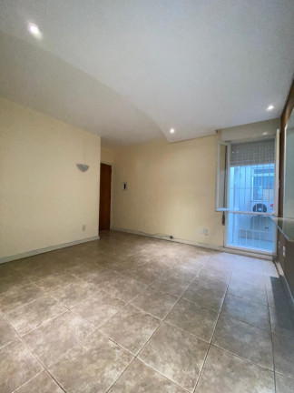 Imagem Apartamento com 2 Quartos à Venda, 55 m² em São João - Porto Alegre