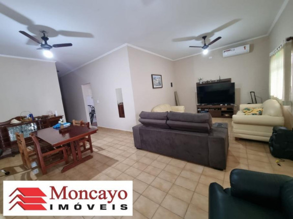 Imagem Casa com 4 Quartos à Venda, 360 m² em Jardim Britânia - Caraguatatuba Imagem Casa com 4 Quartos à Venda, 360 m² em Jardim Britânia - Caraguatatuba