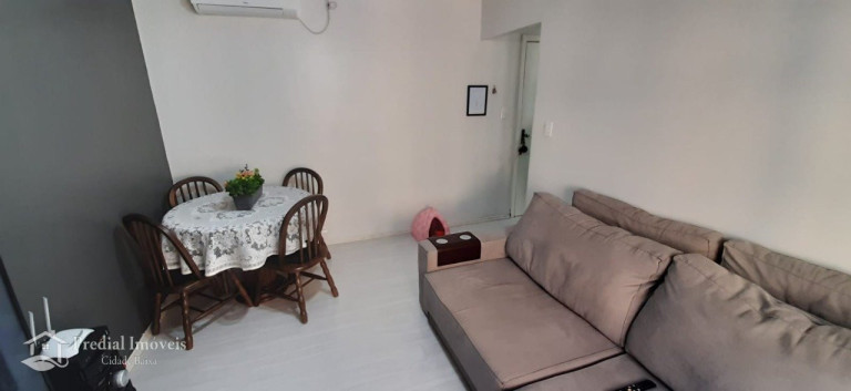 Imagem Apartamento com 1 Quarto à Venda, 52 m² em Centro Histórico - Porto Alegre Imagem Apartamento com 1 Quarto à Venda, 52 m² em Centro Histórico - Porto Alegre