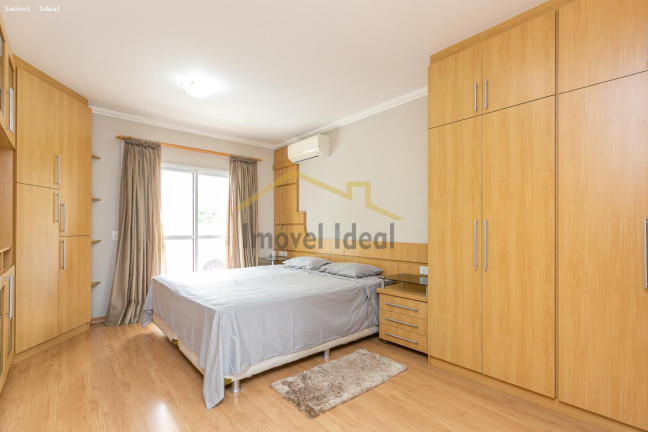 Imagem Casa com 4 Quartos à Venda, 193 m² em Vila Izabel - Curitiba