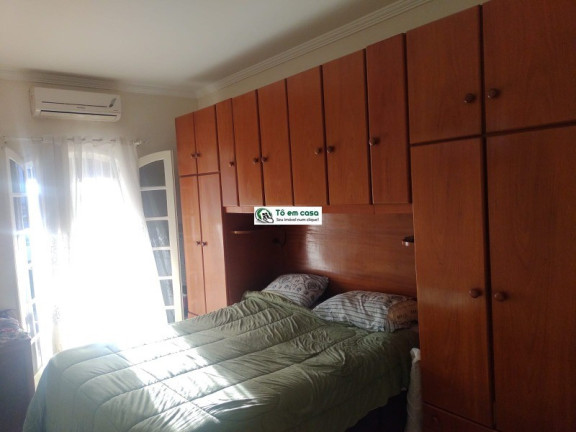 Imagem Casa com 4 Quartos à Venda, 230 m² em Bosque Dos Eucaliptos - São José Dos Campos
