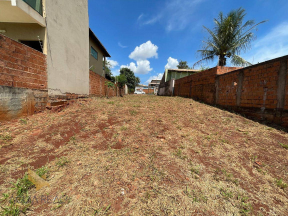 Imagem Terreno à Venda, 365 m² em São Francisco - Campo Grande Imagem Terreno à Venda, 365 m² em São Francisco - Campo Grande