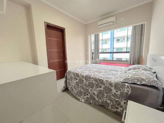 Imagem Apartamento com 1 Quarto para Temporada, 40 m² em Bombas - Bombinhas