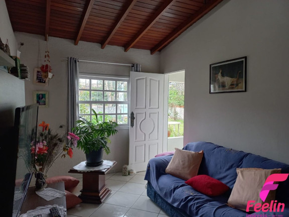 Imagem Casa com 5 Quartos à Venda, 252 m² em Campeche - Florianópolis