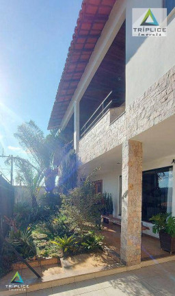 Imagem Casa com 5 Quartos à Venda, 348 m² em Nossa Senhora De Lourdes - Juiz De Fora