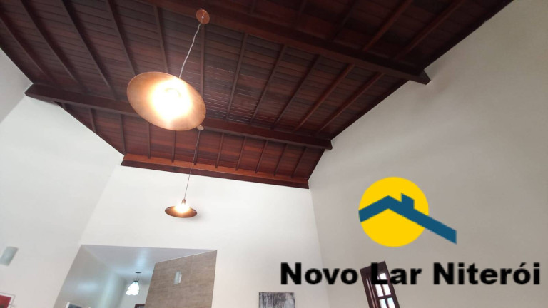 Imagem Casa com 3 Quartos à Venda, 156 m² em Itaipu - Niterói Imagem Casa com 3 Quartos à Venda, 156 m² em Itaipu - Niterói