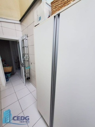 Imagem Casa de Condomínio com 3 Quartos à Venda, 177 m² em Capão Raso - Curitiba Imagem Casa de Condomínio com 3 Quartos à Venda, 177 m² em Capão Raso - Curitiba