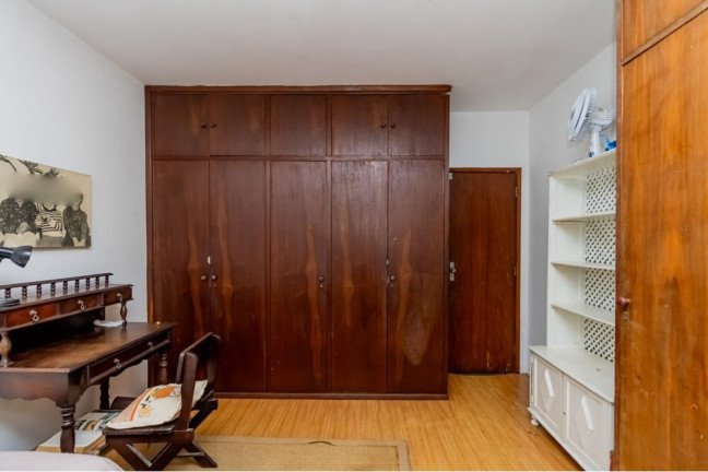 Imagem Casa com 6 Quartos à Venda, 239 m² em Aclimação - São Paulo Imagem Casa com 6 Quartos à Venda, 239 m² em Aclimação - São Paulo