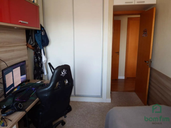 Imagem Apartamento com 3 Quartos à Venda, 86 m² em Menino Deus - Porto Alegre Imagem Apartamento com 3 Quartos à Venda, 86 m² em Menino Deus - Porto Alegre