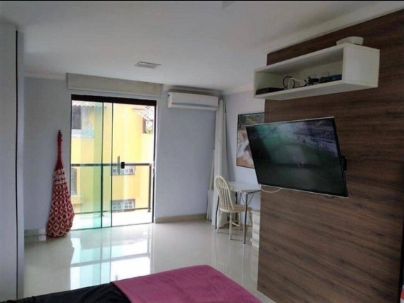 Imagem Casa com 4 Quartos à Venda, em Camboinhas - Niterói Imagem Casa com 4 Quartos à Venda, em Camboinhas - Niterói