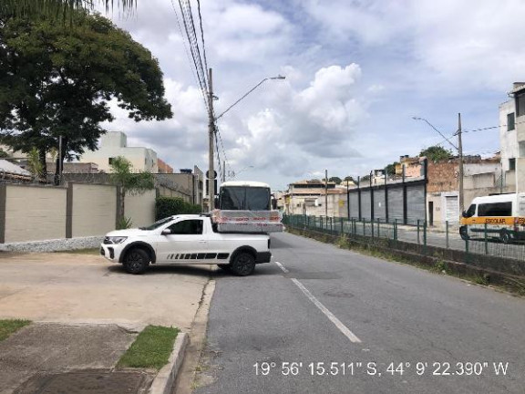 Apartamento com 2 Quartos à Venda, 43 m² em Duque De Caxias - Betim