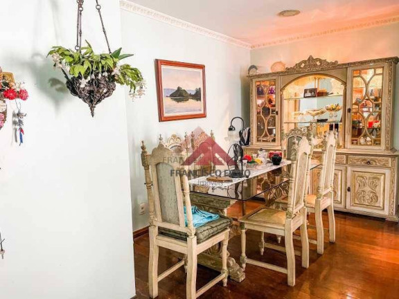 Imagem Apartamento com 3 Quartos à Venda, 110 m² em Icaraí - Niterói Imagem Apartamento com 3 Quartos à Venda, 110 m² em Icaraí - Niterói