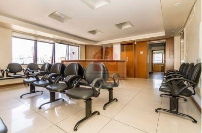 Imagem Sala Comercial à Venda, 115 m² em Santana - Porto Alegre Imagem Sala Comercial à Venda, 115 m² em Santana - Porto Alegre