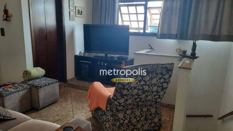 Imagem Sobrado com 4 Quartos à Venda, 165 m² em Utinga - Santo André Imagem Sobrado com 4 Quartos à Venda, 165 m² em Utinga - Santo André