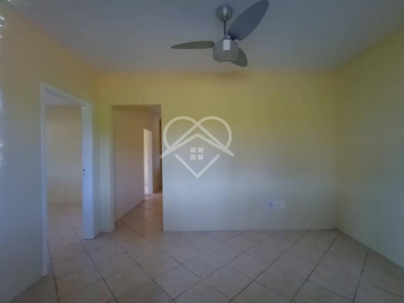 Imagem Casa com 2 Quartos à Venda, 130 m²
