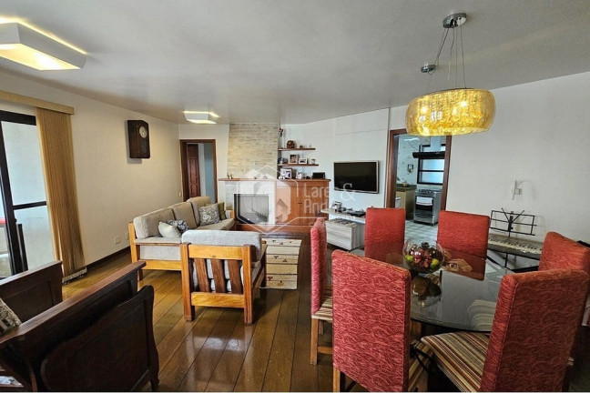 Apartamento com 4 Quartos à Venda, 143 m² em Moema - São Paulo