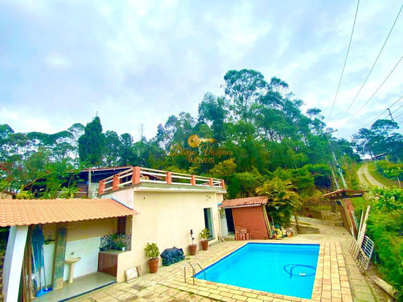 Imagem Casa com 4 Quartos à Venda, 209 m² em Fazenda Suiça - Teresópolis Imagem Casa com 4 Quartos à Venda, 209 m² em Fazenda Suiça - Teresópolis