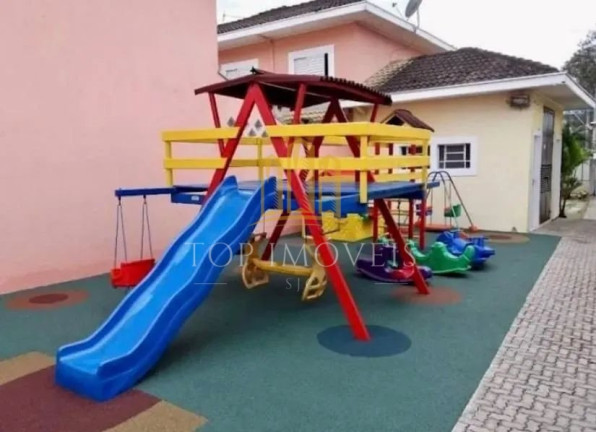 Imagem Casa de Condomínio com 3 Quartos à Venda, 126 m² em Parque Dos Ipês - São José Dos Campos