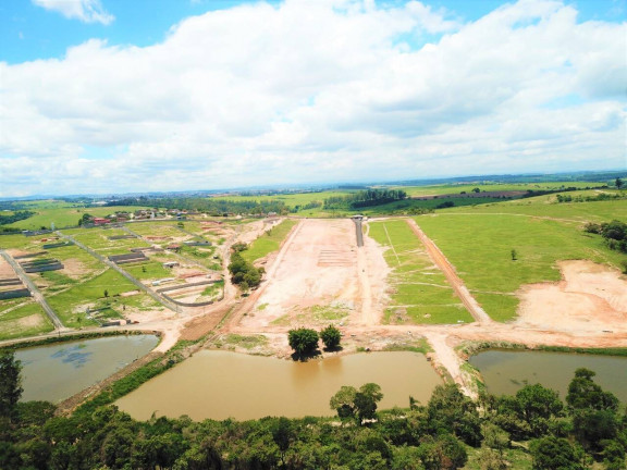 Imagem Chácara à Venda, 450 m² em Chácaras Luzitana - Hortolândia Imagem Chácara à Venda, 450 m² em Chácaras Luzitana - Hortolândia