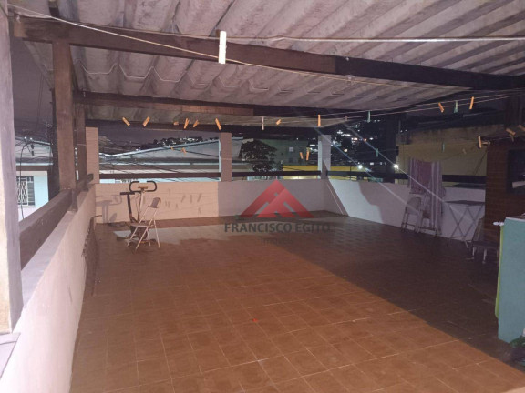 Imagem Casa com 2 Quartos à Venda, 360 m² em Sete Pontes - São Gonçalo Imagem Casa com 2 Quartos à Venda, 360 m² em Sete Pontes - São Gonçalo