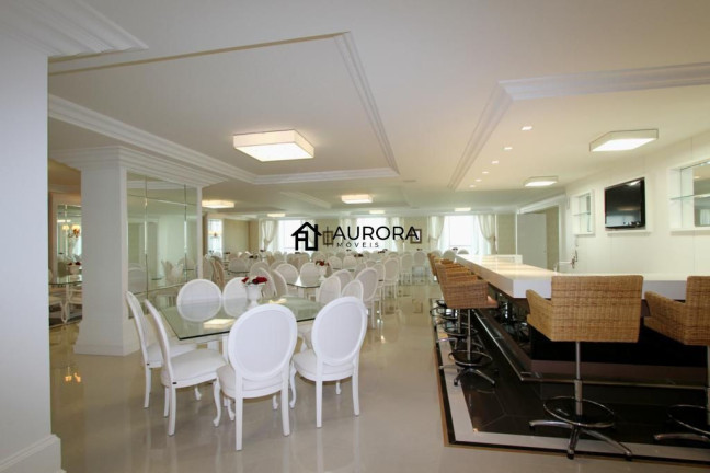 Imagem Apartamento com 3 Quartos à Venda, 185 m² em Centro - Balneário Camboriú Imagem Apartamento com 3 Quartos à Venda, 185 m² em Centro - Balneário Camboriú