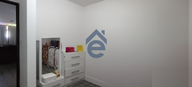 Imagem Casa com 4 Quartos à Venda, 240 m² em Jatiúca - Maceió Imagem Casa com 4 Quartos à Venda, 240 m² em Jatiúca - Maceió