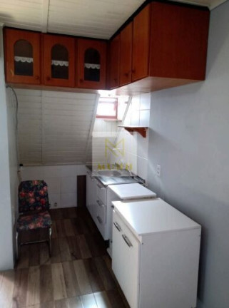 Imagem Kitnet com 1 Quarto à Venda, 24 m² em Glória - Porto Alegre