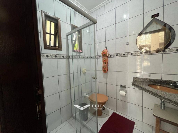 Imagem Sobrado com 5 Quartos à Venda, 170 m² em Itajuba - Barra Velha