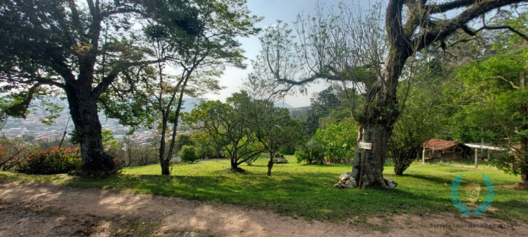 Imagem Chácara com 3 Quartos à Venda, 690 m² em Centro - São Roque