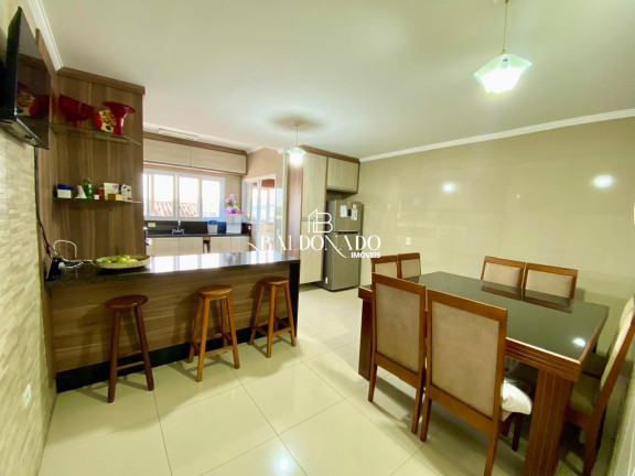 Imagem Casa com 3 Quartos à Venda, 144 m² em Centro - Extrema Imagem Casa com 3 Quartos à Venda, 144 m² em Centro - Extrema