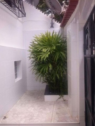 Imagem Casa com 5 Quartos à Venda, 200 m² em Federação - Salvador Imagem Casa com 5 Quartos à Venda, 200 m² em Federação - Salvador