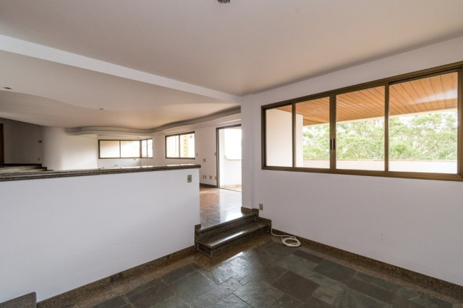 Imagem Imóvel com 4 Quartos à Venda,  em Morumbi - São Paulo