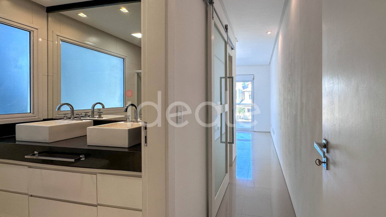 Imagem Casa de Condomínio com 4 Quartos à Venda, 277 m² em Recreio Dos Bandeirantes - Rio De Janeiro