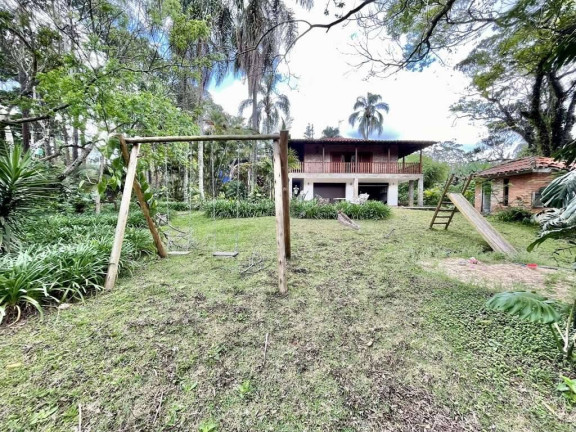 Imagem Casa com 5 Quartos à Venda, em Vila Santo Antonio - Cotia Imagem Casa com 5 Quartos à Venda, em Vila Santo Antonio - Cotia