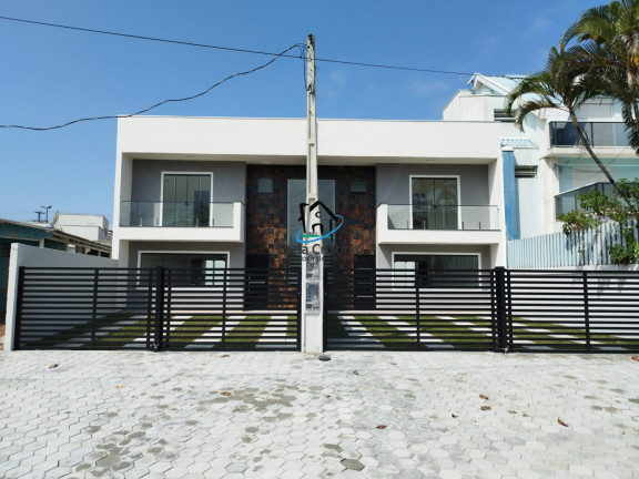 Sobrado com 3 Quartos à Venda, 136 m² em Balneário Canoas - Pontal Do Paraná