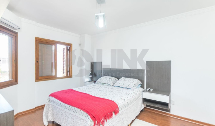 Imagem Casa com 3 Quartos à Venda, 182 m² em Vila Ipiranga - Porto Alegre