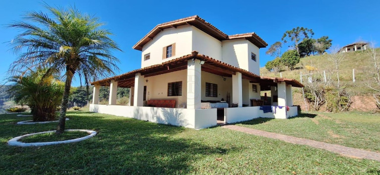 Imagem Chácara com 2 Quartos à Venda, 450 m² em Varginha - Paraibuna Imagem Chácara com 2 Quartos à Venda, 450 m² em Varginha - Paraibuna