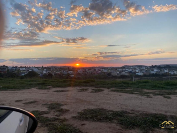 Terreno à Venda, 360 m² em Vale Verde - Cabreúva