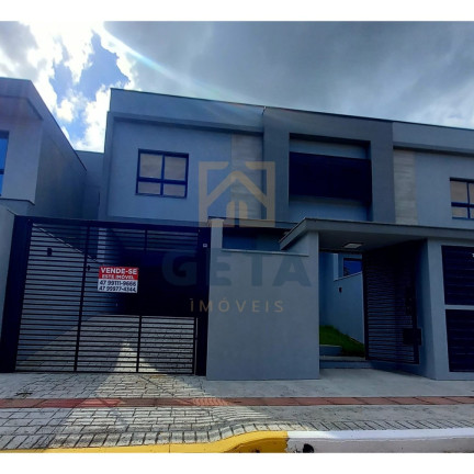 Sobrado com 3 Quartos à Venda, 162 m² em Areias - Camboriú