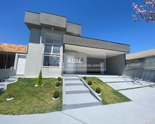 Imagem Casa com 3 Quartos à Venda, 320 m² em Condomínio Terras Do Vale - Caçapava Imagem Casa com 3 Quartos à Venda, 320 m² em Condomínio Terras Do Vale - Caçapava